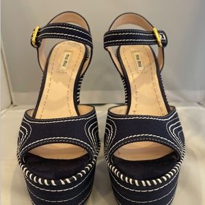 MIU MIU Dark Denim Blue Wedge Platform Sandals size 39 PRICE TO SELL
